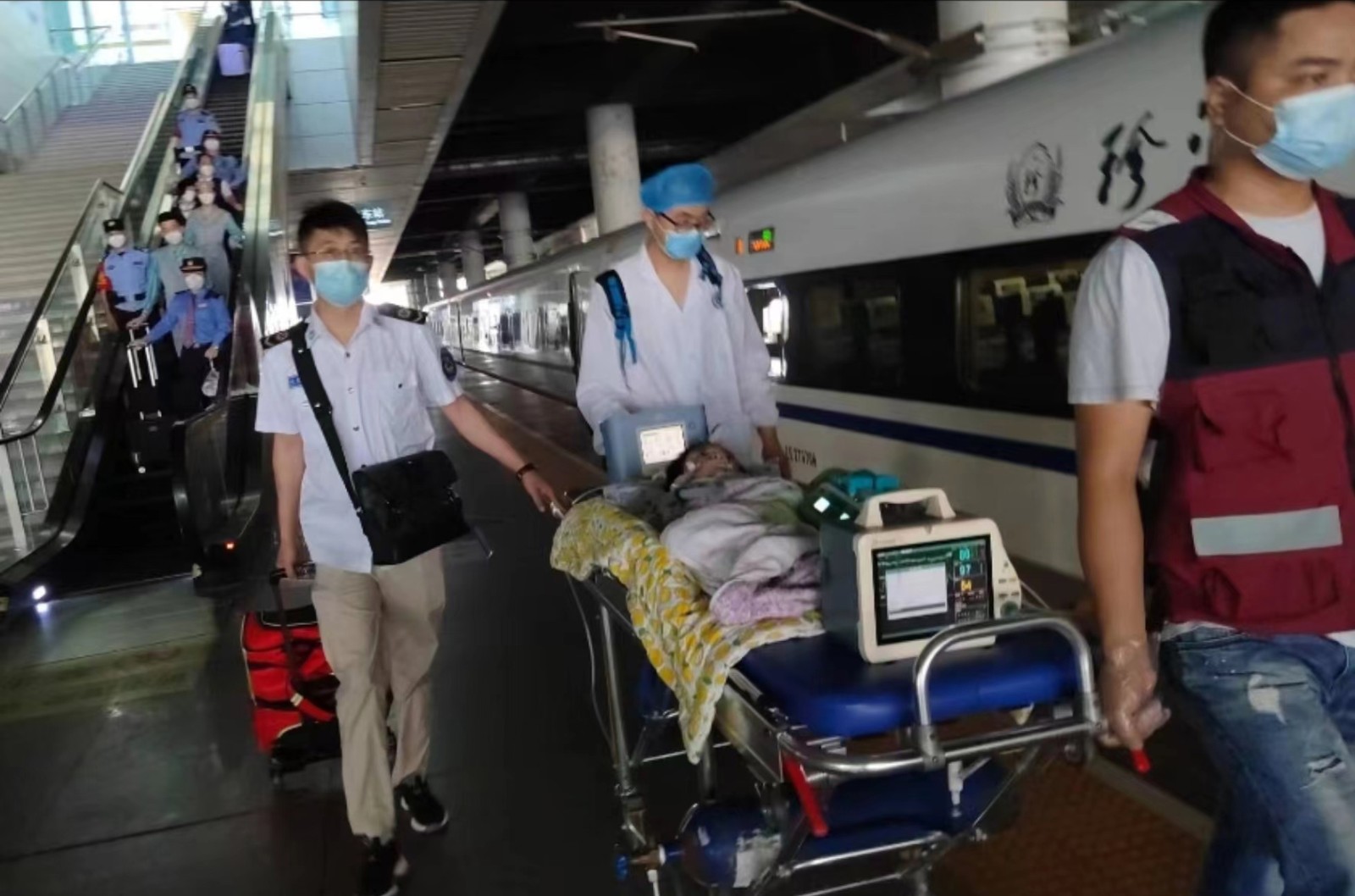 大冶市高铁转运公司